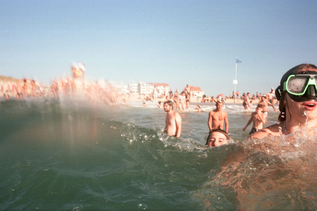 Tirage argentique "Grenouilles Landaises", photographie couleur, édition limitée à 10 exemplaires
